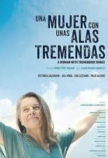 Una mujer con unas alas tremendas 